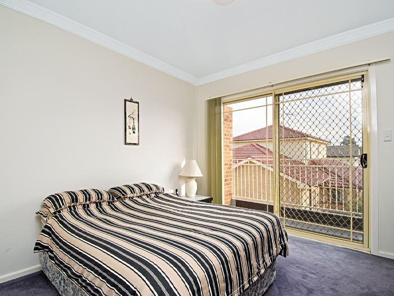 7 Jacqui Circuit, Baulkham Hills NSW 2153