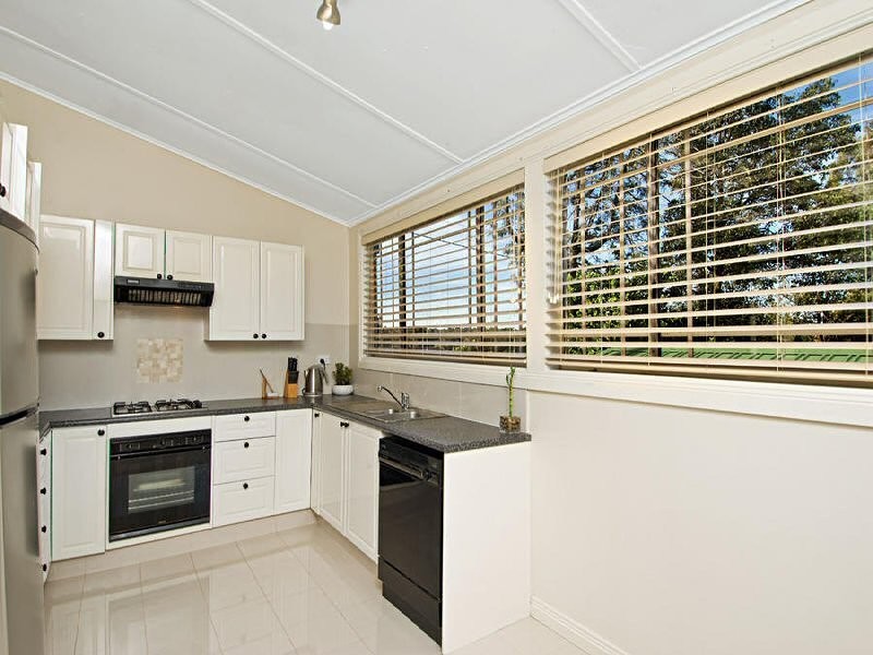 85 Windsor Road (Cnr Fletcher Street), Northmead NSW 2152