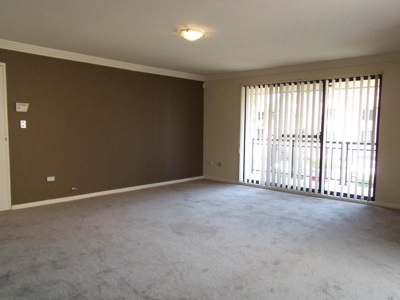 8/47-53 Dobson Crescent, Baulkham Hills NSW 2153