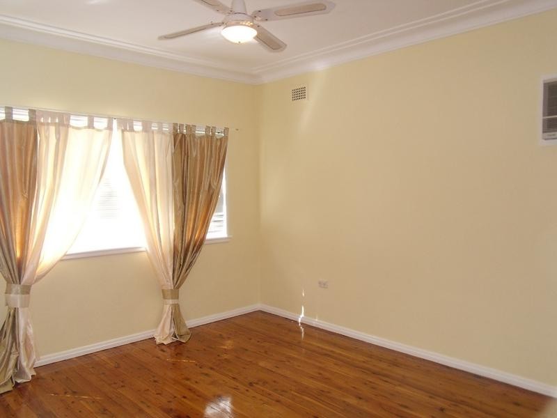 32 Meryll Avenue, Baulkham Hills NSW 2153