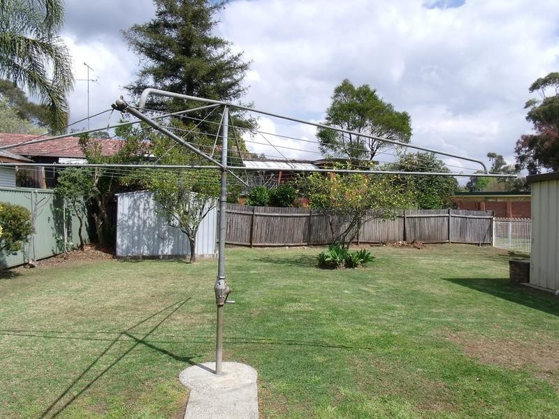 32 Meryll Avenue, Baulkham Hills NSW 2153