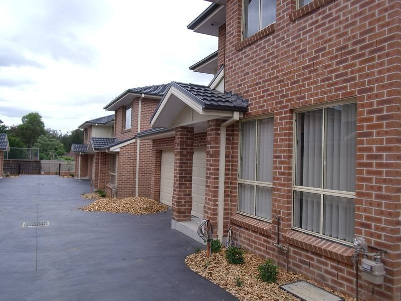 4/44-46 Metella Road, Toongabbie NSW 2146