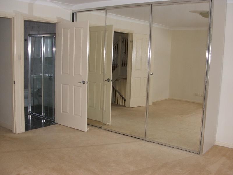 2/63 Old Northern Road, Baulkham Hills NSW 2153