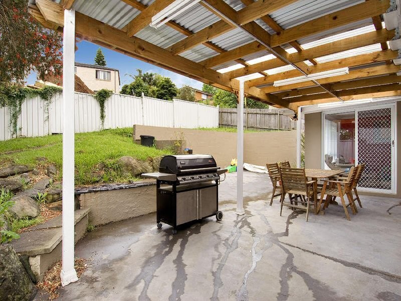 6 Rebecca Parade, Winston Hills NSW 2153