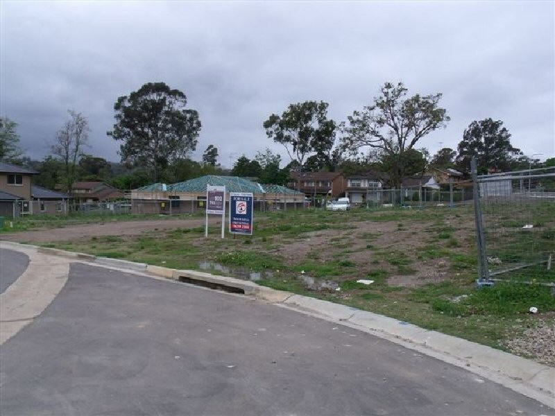 27 Ashmead Ave, Castle Hill NSW 2154