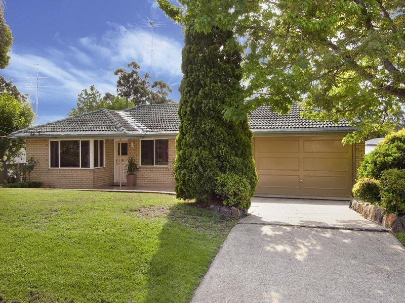 13 Jamieson Ave, Baulkham Hills NSW 2153