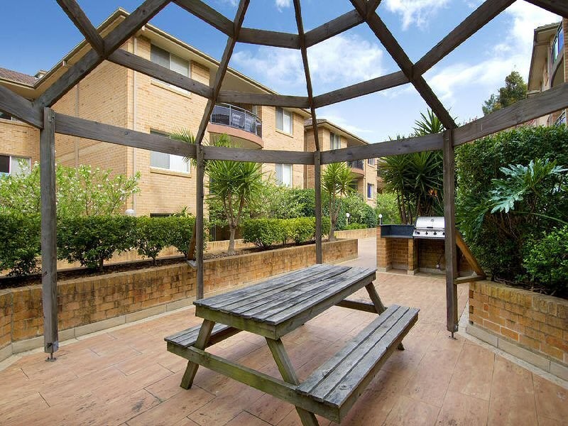 20/8-14 Mercer Street, Castle Hill NSW 2154