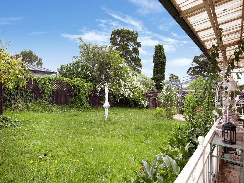 64 Gibbon Road, Winston Hills NSW 2153