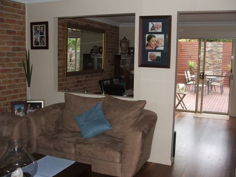 2/67 Cecil Avenue, Castle Hill NSW 2154