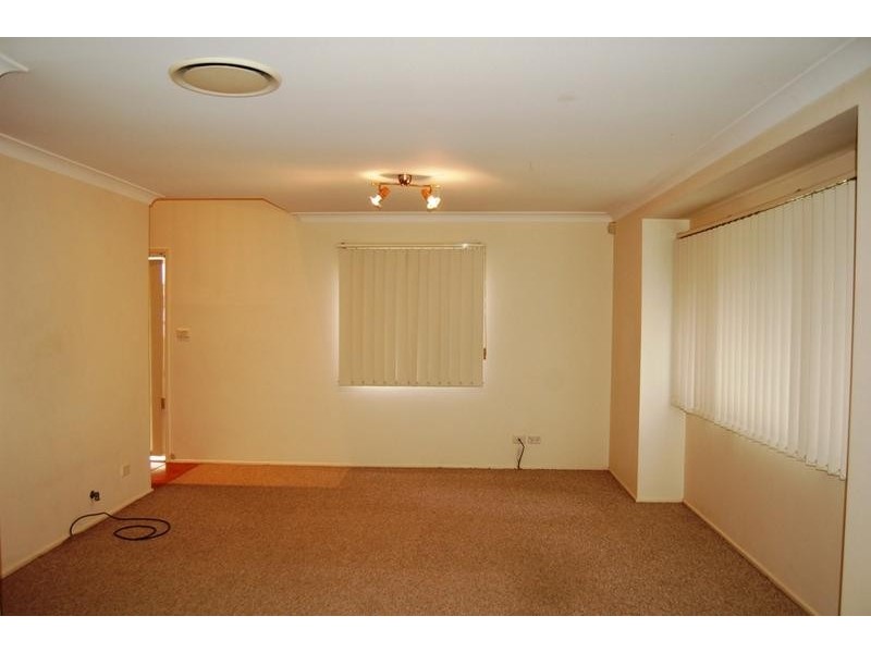 5/8 Kenneth Avenue, Baulkham Hills NSW 2153