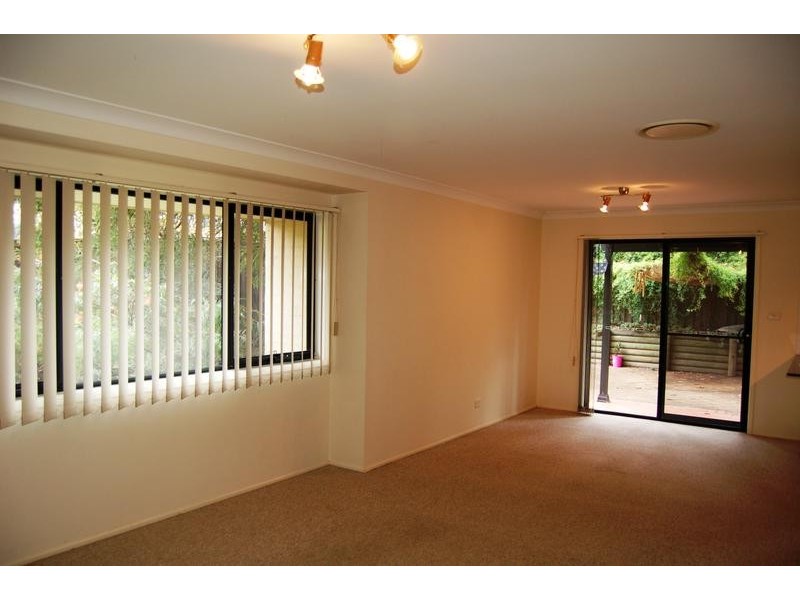 5/8 Kenneth Avenue, Baulkham Hills NSW 2153