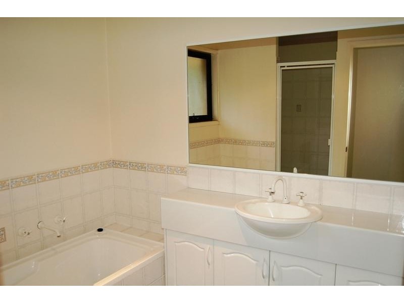 5/8 Kenneth Avenue, Baulkham Hills NSW 2153
