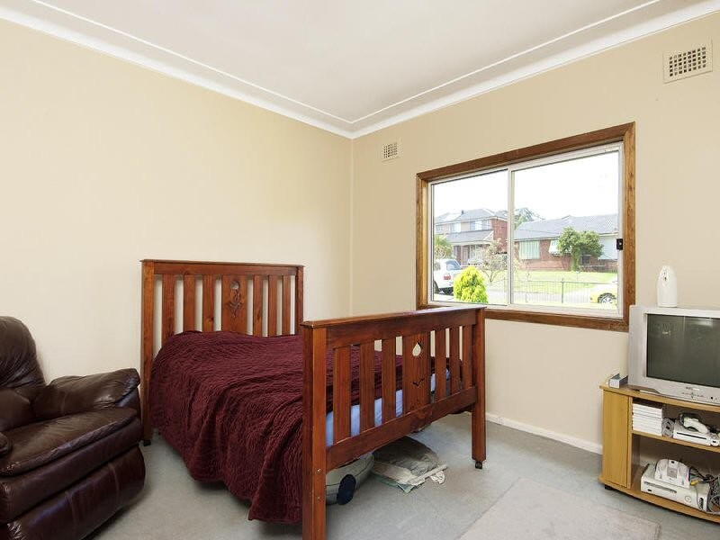 Old Toongabbie NSW 2146