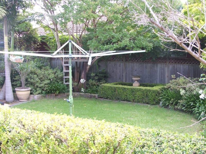 4 Sarah Crescent, Baulkham Hills NSW 2153