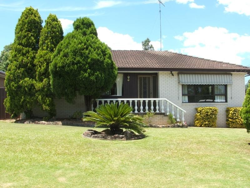 11 Sierra Place, Baulkham Hills NSW 2153