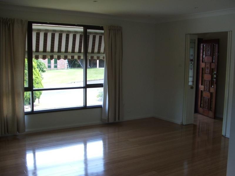 11 Sierra Place, Baulkham Hills NSW 2153