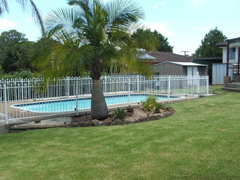 11 Sierra Place, Baulkham Hills NSW 2153