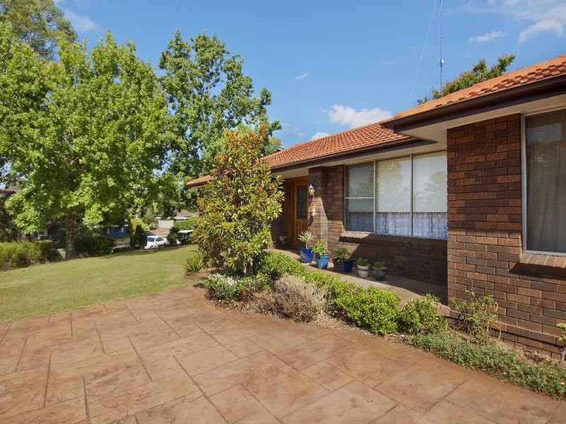 3 Combara Ave, Castle Hill NSW 2154