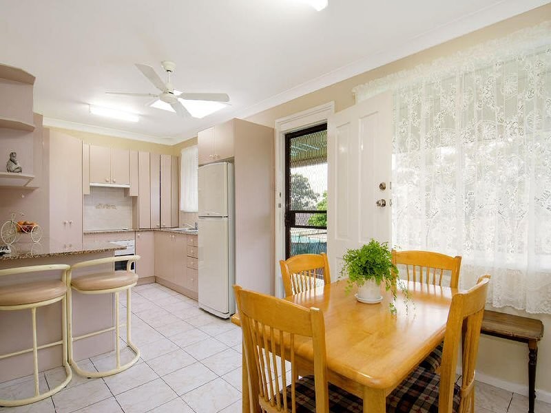 21 Rebecca Parade, Winston Hills NSW 2153