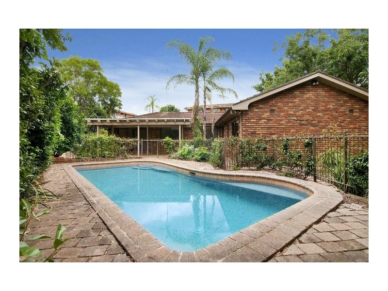 4 Connell Close, Baulkham Hills NSW 2153