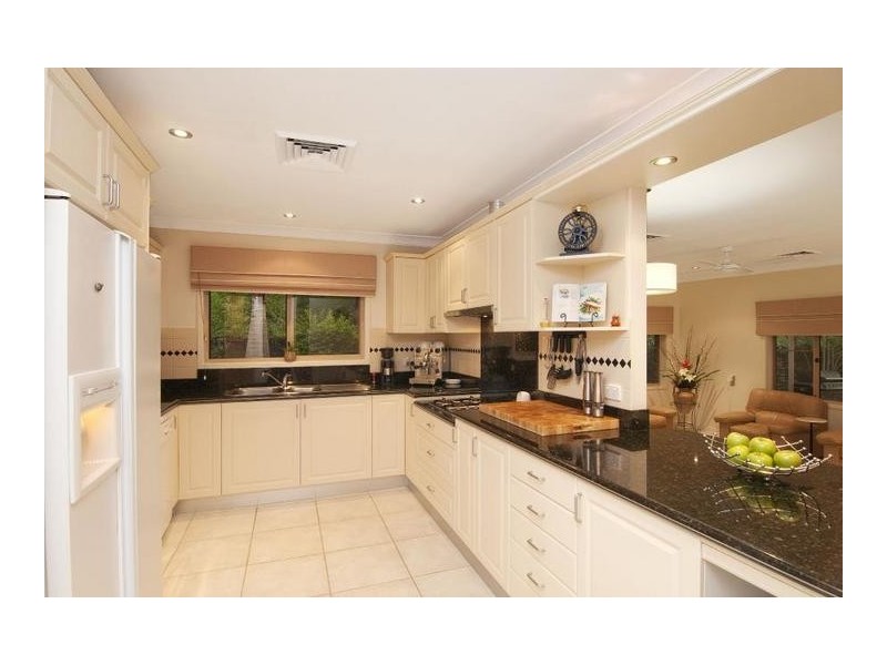 18a Knight Place, Castle Hill NSW 2154