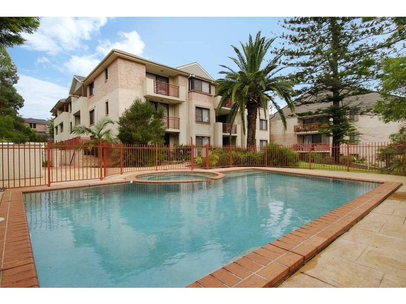 17/1-7 Hume Ave, Castle Hill NSW 2154