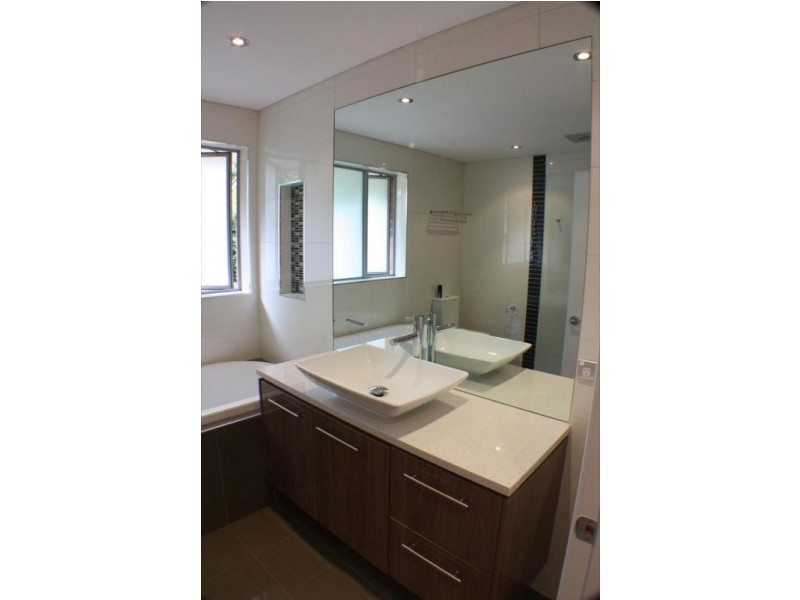 33 Baker Crescent, Baulkham Hills NSW 2153