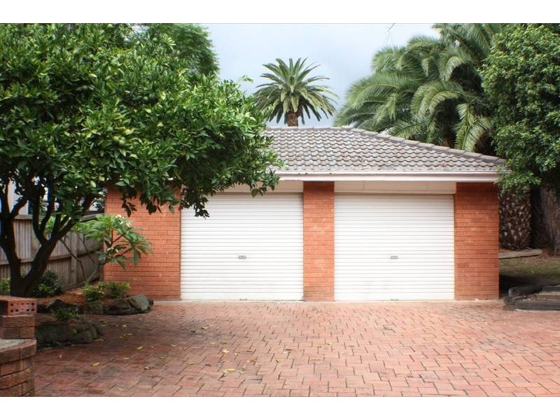 33 Baker Crescent, Baulkham Hills NSW 2153