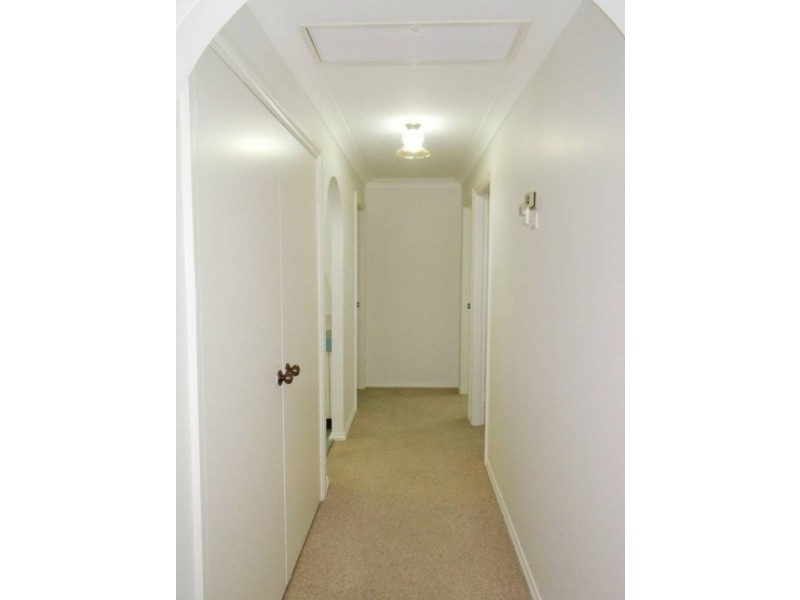 2 Endeavour Close, Castle Hill NSW 2154