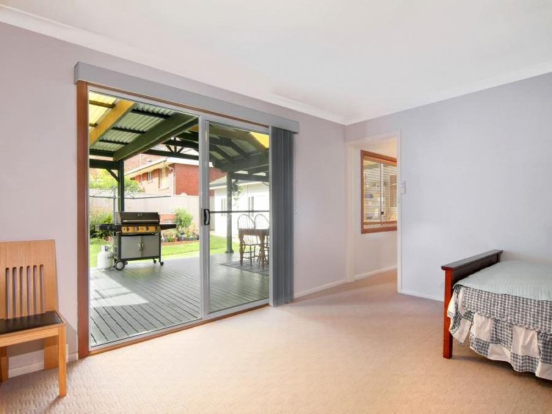 17 Jacaranda Ave, Baulkham Hills NSW 2153