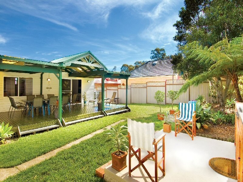 17 Jacaranda Ave, Baulkham Hills NSW 2153