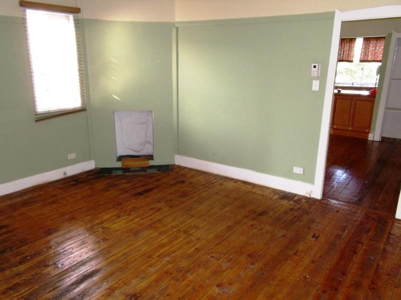 63 Windsor Road, Northmead NSW 2152