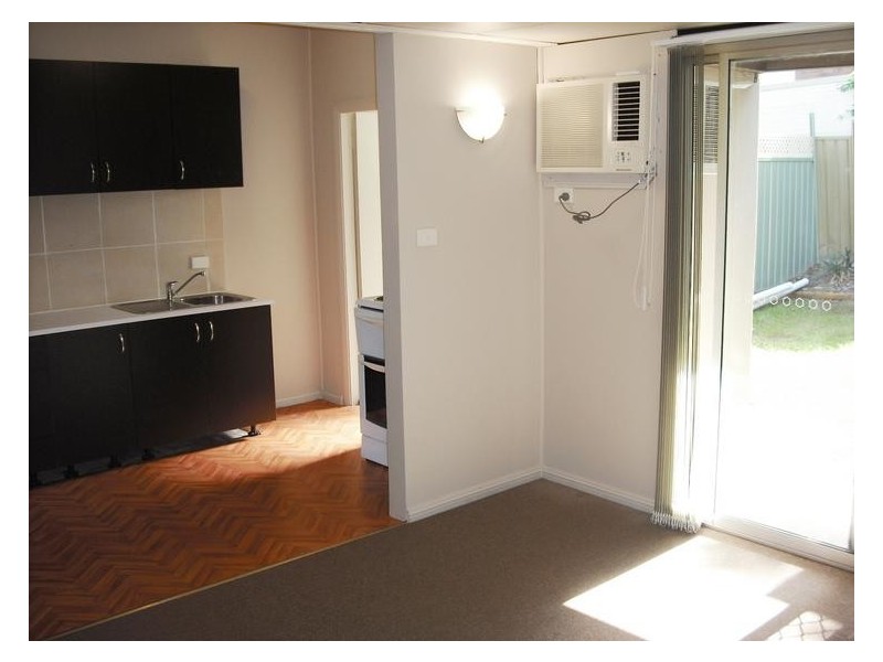 Flat 2/15 Bevan Street, Northmead NSW 2152