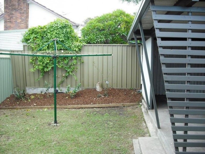 Flat 2/15 Bevan Street, Northmead NSW 2152