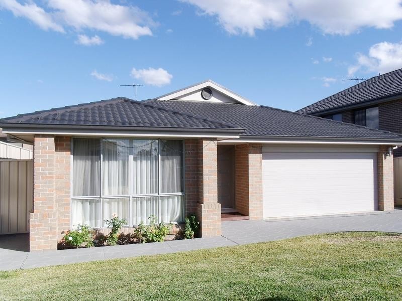 18 Oakvale Avenue, Kellyville Ridge NSW 2155