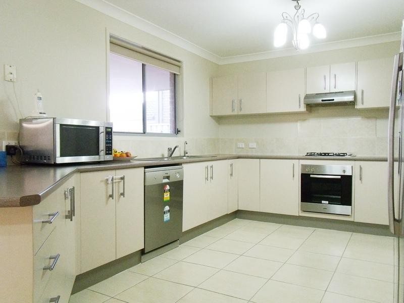 18 Oakvale Avenue, Kellyville Ridge NSW 2155