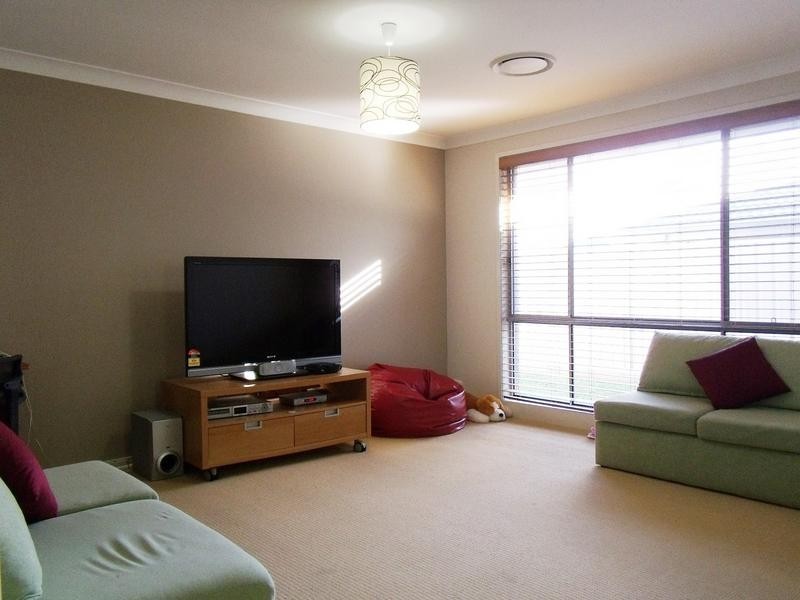 18 Oakvale Avenue, Kellyville Ridge NSW 2155