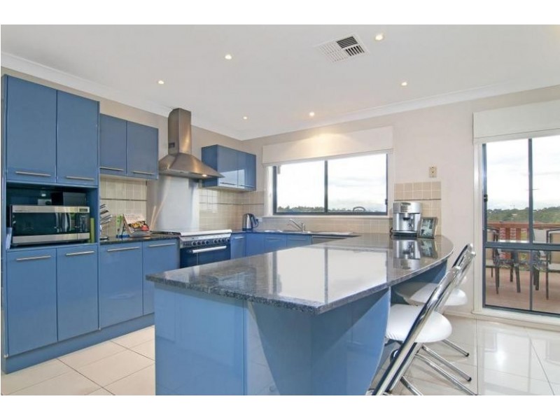 27 Cole Ave, Baulkham Hills NSW 2153