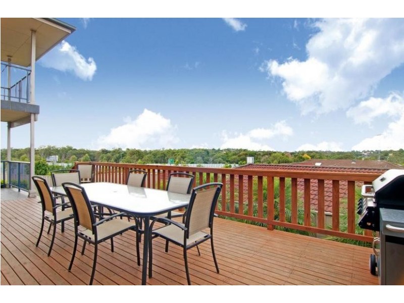 27 Cole Ave, Baulkham Hills NSW 2153