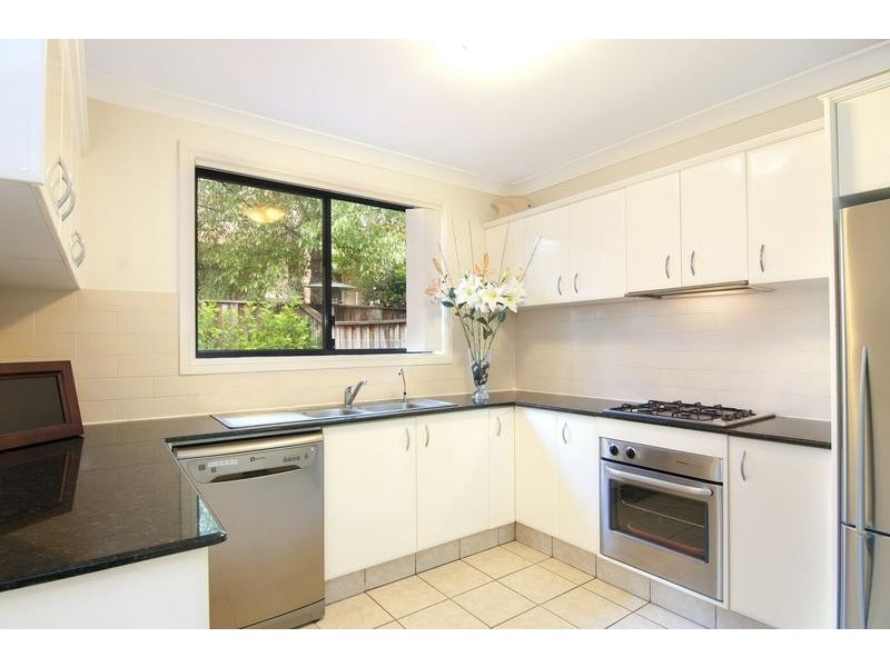13/4-6 CONIE AVENUE, Baulkham Hills NSW 2153