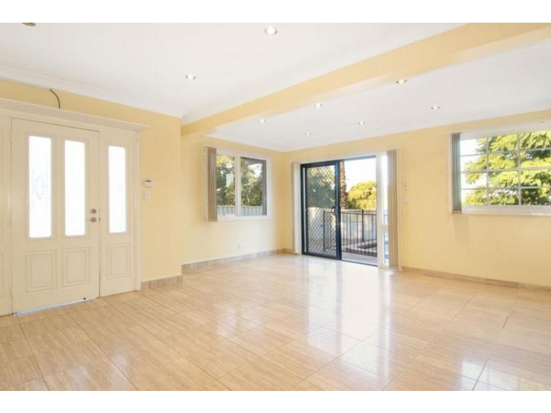1 Eve Place, Winston Hills NSW 2153