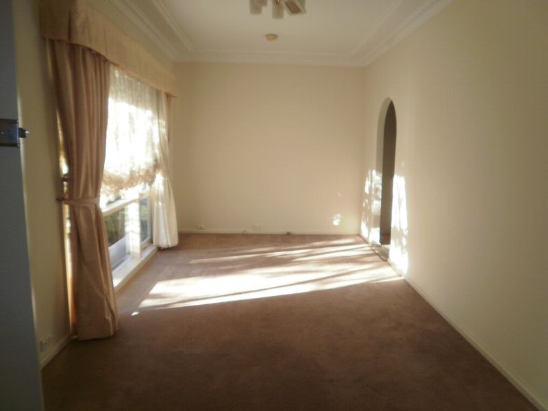 16 Yattenden Crescent, Baulkham Hills NSW 2153