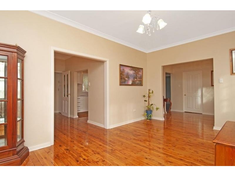 217 Windsor Road, Northmead NSW 2152