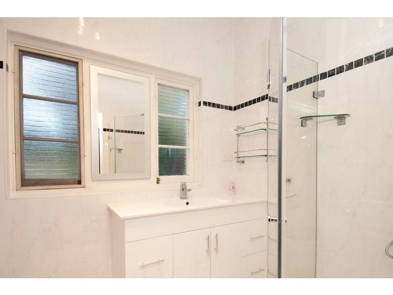 217 Windsor Road, Northmead NSW 2152