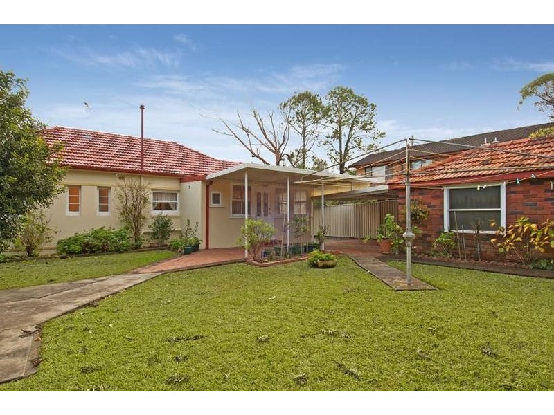 217 Windsor Road, Northmead NSW 2152