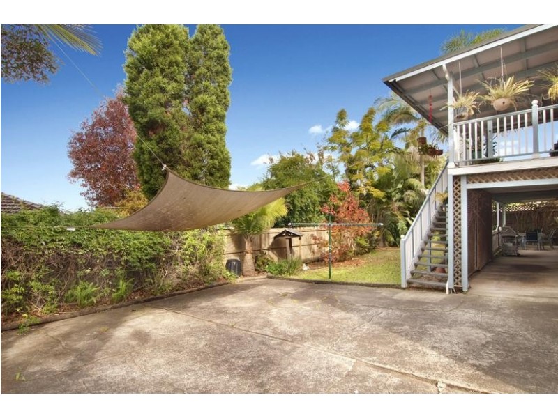 82 MERINDAH ROAD, Baulkham Hills NSW 2153