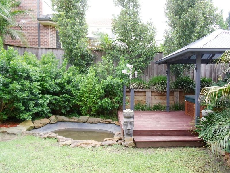 7 DRYSDALE CRESCENT, Beaumont Hills NSW 2155