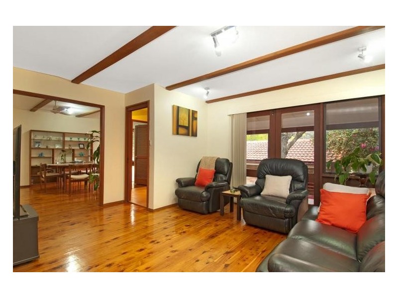 38 Asquith Ave, Winston Hills NSW 2153