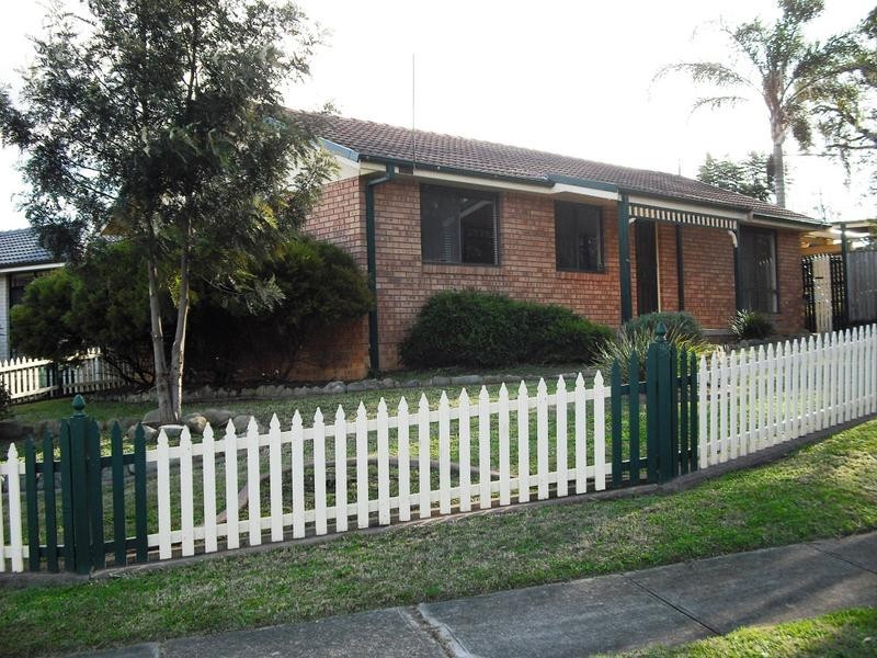24 Lea Street, Quakers Hill NSW 2763