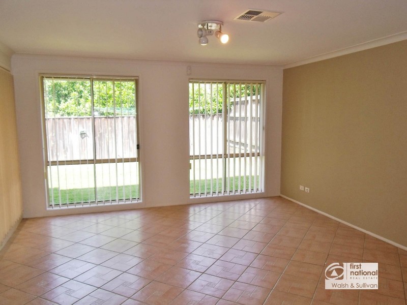 4 CARMELITA CIRCUIT, Rouse Hill NSW 2155